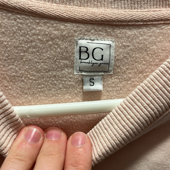 Brooklyn Grace MAMA crew neck - Picture 3 of 4